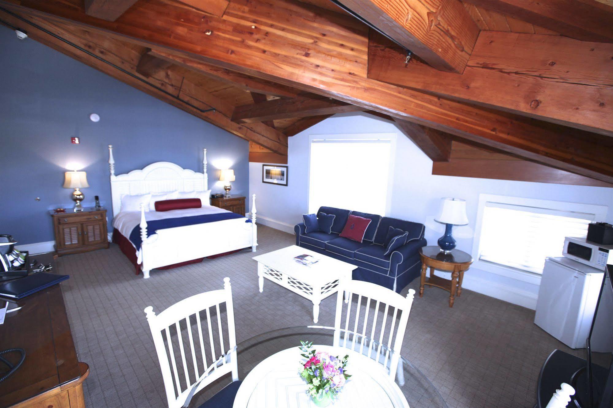 Hotel Boston Yacht Haven Esterno foto